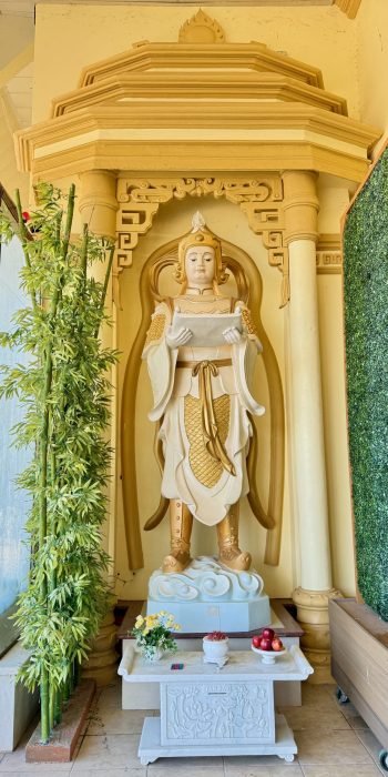 Viên Thông Tự - Điện Hộ Pháp 1