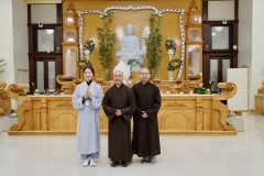 2024-04-VTT-Khoa-Tu-Thay-Phap-Hoa-11.-Hinh-Luu-Niem-1-on-1-138-of-269