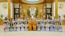 2025-12 Viên Thông Tự - Khoá Tu Tứ Niệm Xứ - 13. Hình Lưu Niệm